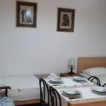 Vila Jone